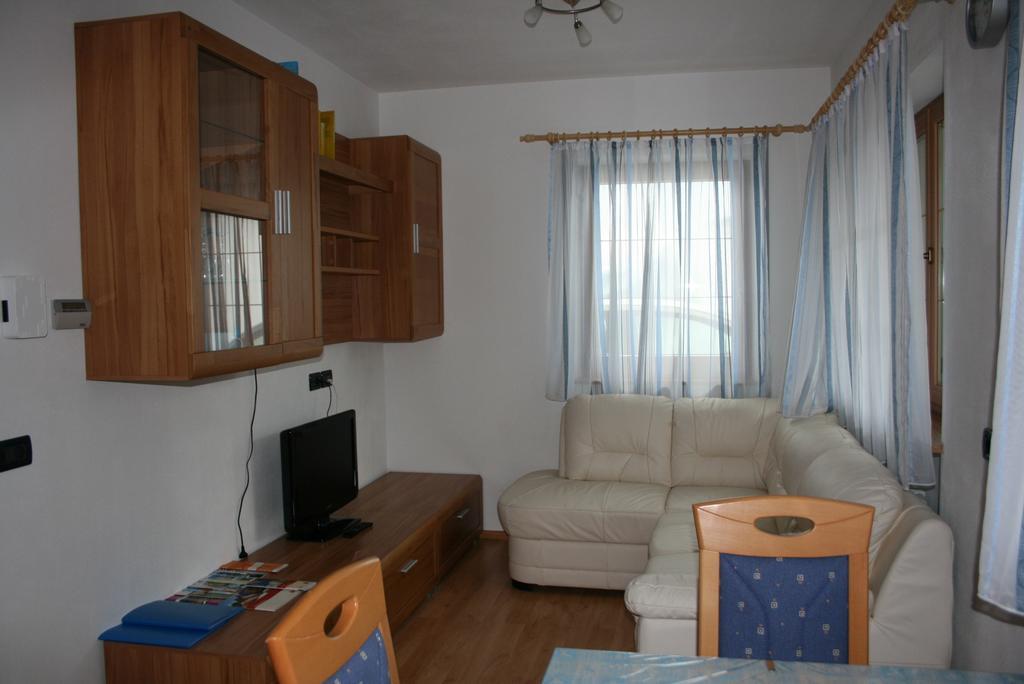 Luech Da Boerz Appartement Antermoia Kamer foto